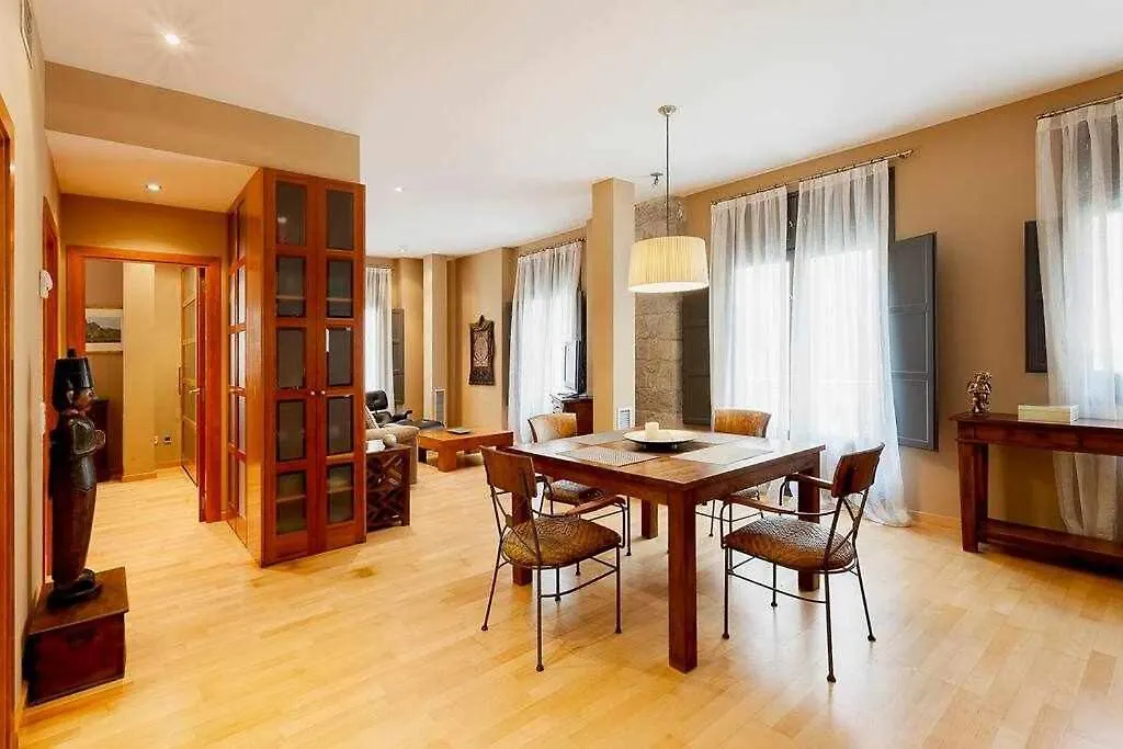 Sleep & Stay Apartamento De Lujo Girona 0*,  Španělsko